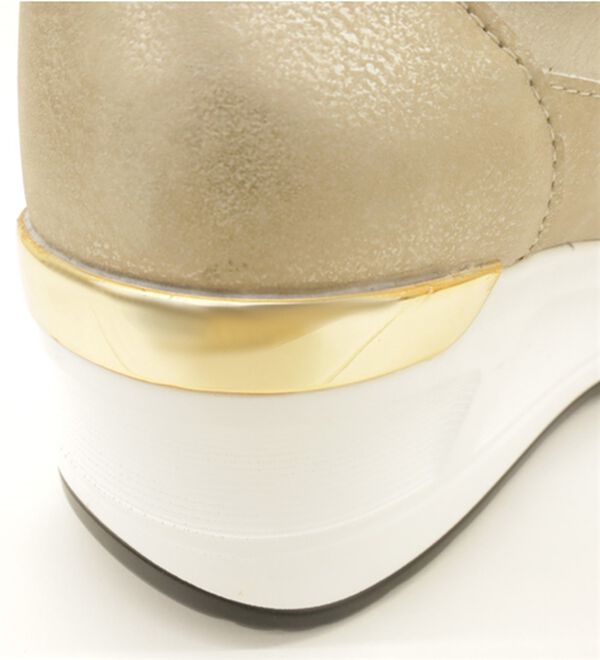 BELLUNA（ベルーナ）の「４Ｅ厚底ビジュースリッポン（スリッポン）」｜詳細画像