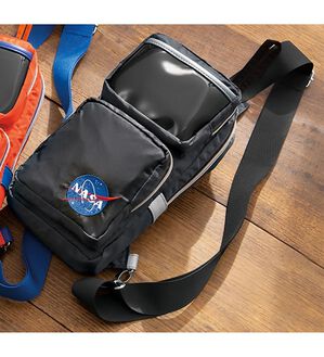 「＜ＮＡＳＡ＞スペースボディバッグ（その他メンズバッグ）」｜ブラック