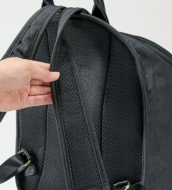 BELLUNA（ベルーナ）の「＜ソフィア・バレンチノ＞軽量多ポケットリュック（リュック）」｜詳細画像