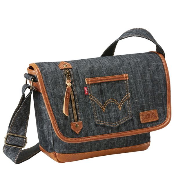 「＜ＥＤＷＩＮ＞ポケット付きデニムバッグ（メンズショルダーバッグ）」｜詳細画像