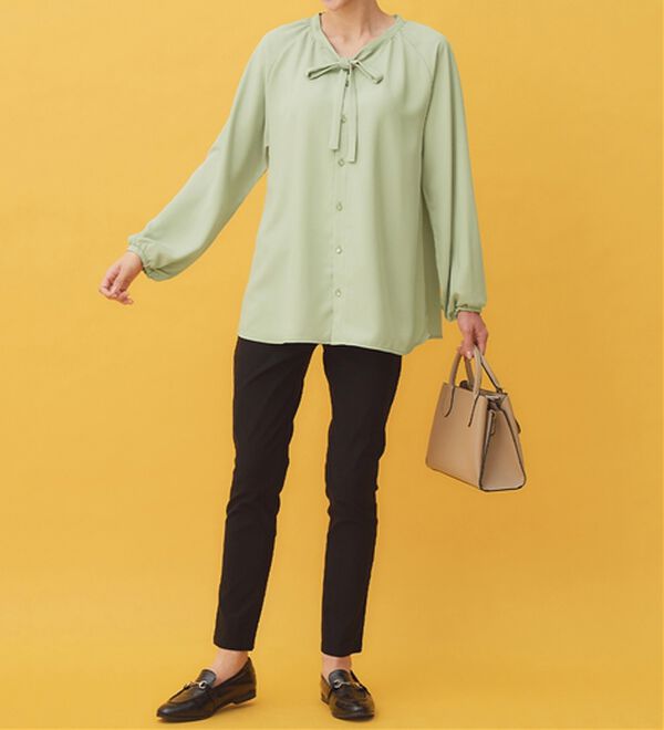 Viola e Viola（ヴィオラ エ ヴィオラ）の「【多機能付】細リボンブラウスチュニック（チュニック）」｜詳細画像