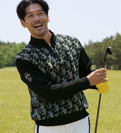 「＜ロッキーラビット＞シャドー柄ハーフジップセーター（メンズニット・セーター）」