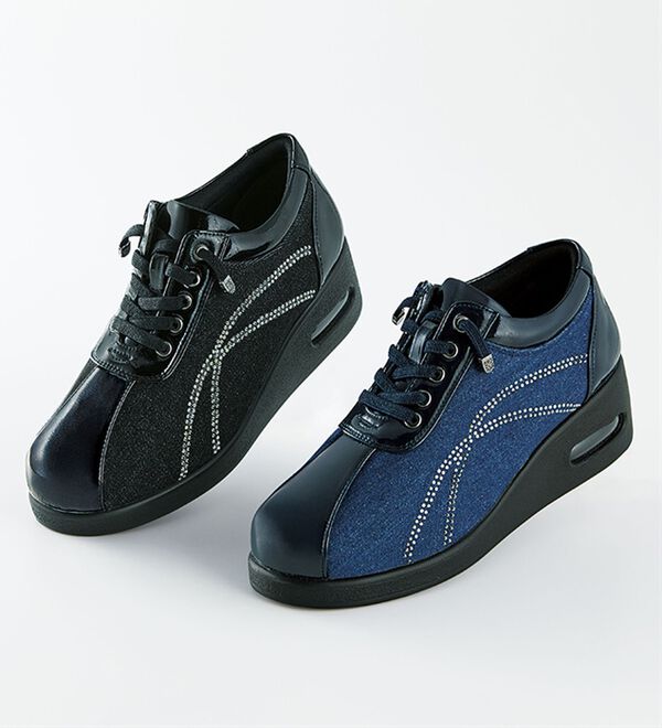 「煌めきストレッチ４Ｅ美脚見せエアシューズ（スニーカー）」｜詳細画像