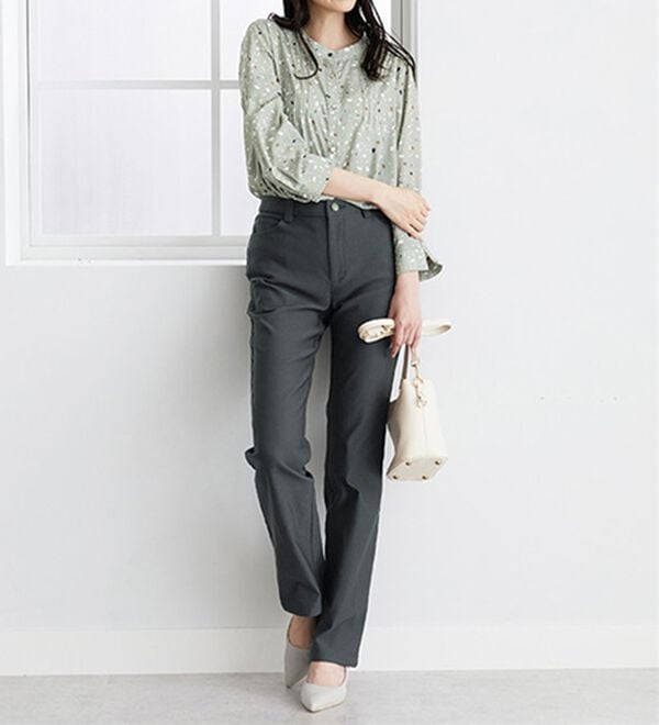 BELLUNA（ベルーナ）の「【選べる裏起毛】静電気防止！ヘリンボーンブーツカットパンツ（フルレングスパンツ）」｜詳細画像