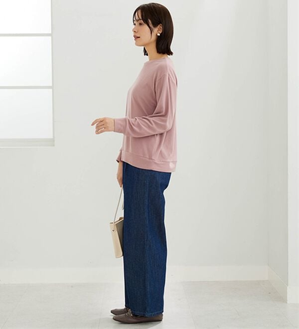 BELLUNA（ベルーナ）の「マシュマロタッチふんわり起毛素材プルオーバー（カットソー）」｜詳細画像