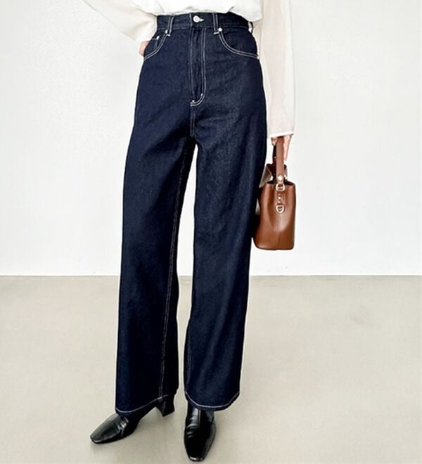 GeeRA（ジーラ）の「ハイウエストストレートデニム（ワイドパンツ・ガウチョ）」｜詳細画像