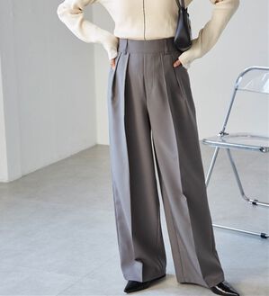 RANAN（ラナン）の「【選べる股下】きれい見え２タックワイドスラックス（ワイドパンツ・ガウチョ）」｜グレー