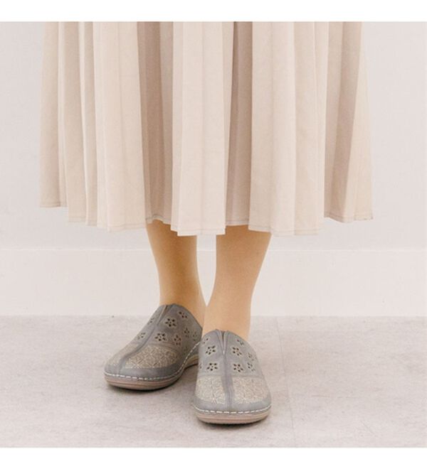 BELLUNA（ベルーナ）の「さっと履ける美脚魅せミュール（サンダル・ミュール）」｜詳細画像