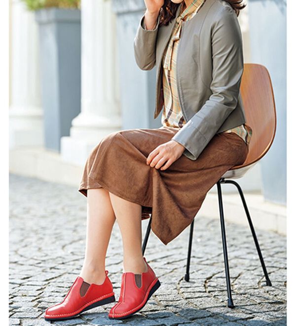 BELLUNA（ベルーナ）の「イタリアンレザーサイドゴア日本製シューズ（スリッポン）」｜詳細画像