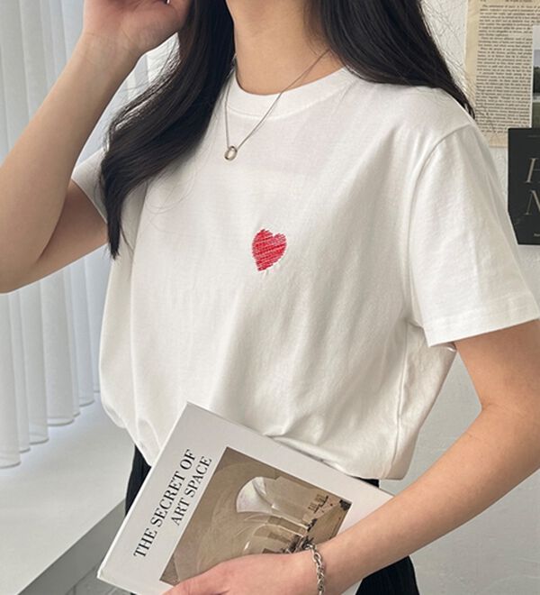 GeeRA（ジーラ）の「綿１００％アソート１ポイント刺しゅうＴシャツ（カットソー）」｜詳細画像