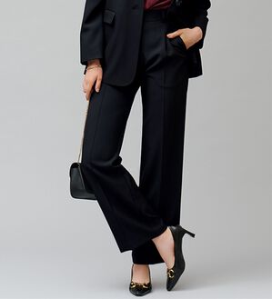 BELLUNA（ベルーナ）の「＜楽スタフィット＞シリーズ（ジャケット・パンツ・ベスト）（フルレングスパンツ）」｜セミワイドパンツ/黒