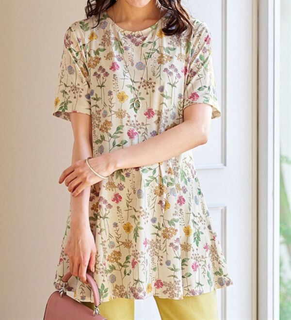 BELLUNA（ベルーナ）の「【接触冷感】フレアーシルエットプリントチュニック（チュニック）」｜詳細画像