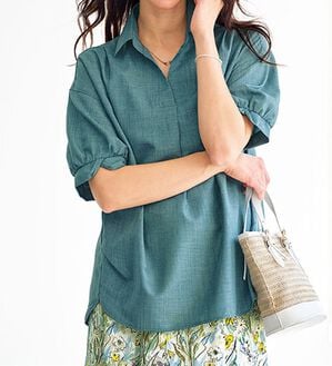 BELLUNA（ベルーナ）の「袖タックデザイン麻調素材スキッパーブラウス（ブラウス）」｜詳細画像