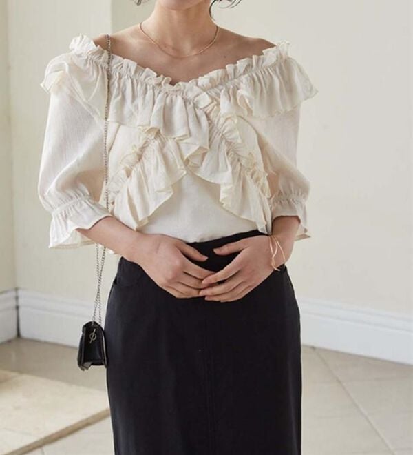 RANAN（ラナン）の「オフショルフリルブラウス（ブラウス）」｜詳細画像