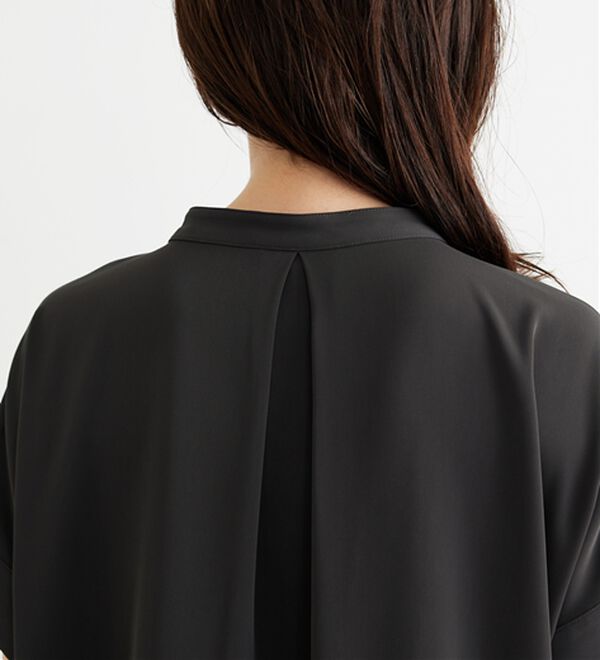 BELLUNA（ベルーナ）の「〈オフィス対応〉スキッパーブラウス（ブラウス）」｜詳細画像
