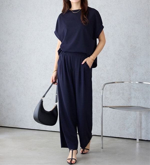 alotta（アロッタ）の「ジップ使いセットアップ（ブラウススーツ）」｜詳細画像