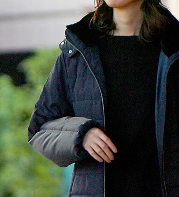 BELLUNA（ベルーナ）の「フレンチダウン使い細見えキルト切替ロングコート（ロングコート）」｜詳細画像