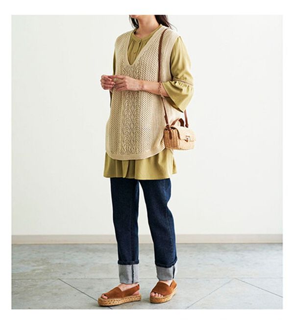 BELLUNA（ベルーナ）の「透かし編みが涼し気なニットベスト（ベスト）」｜詳細画像