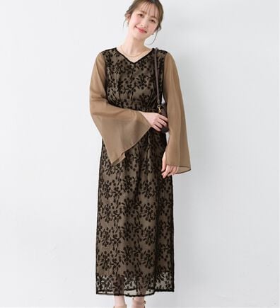 alotta（アロッタ）の「刺しゅうレースデザインワンピース（その他ワンピース）」