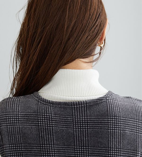 BELLUNA（ベルーナ）の「なめらか裏ベロアジャンパースカート（ジャンパースカート）」｜詳細画像