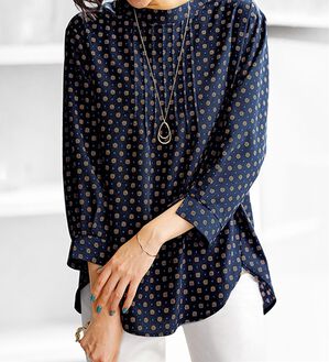 BELLUNA（ベルーナ）の「ピンタックデザイン小紋柄ブラウス（ブラウス）」｜詳細画像