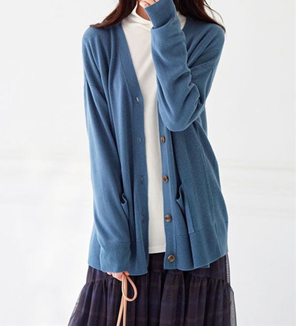 BELLUNA（ベルーナ）の「うっとりなめらか素材ハイネックプルオーバー（カットソー）」｜詳細画像