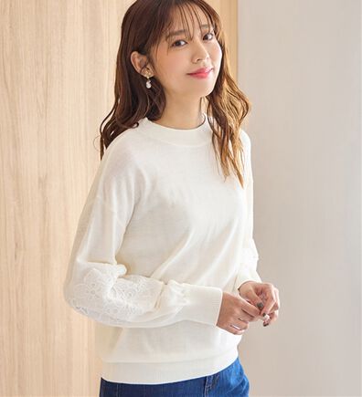 alotta（アロッタ）の「洗える！カシミヤタッチふんわり袖レーストップス（ニット・セーター）」