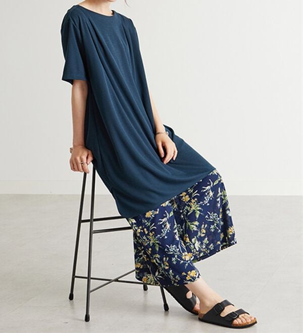 BELLUNA（ベルーナ）の「かのこ素材肩タックデザインワンピース（チュニック）」｜詳細画像