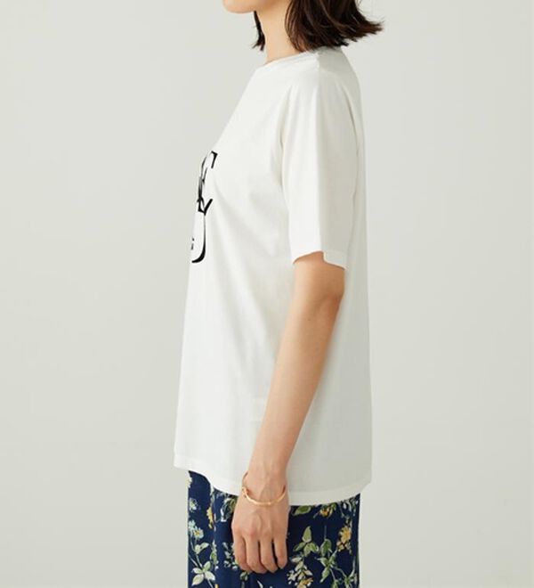 BELLUNA（ベルーナ）の「フロッキープリントロゴプルオーバー（カットソー）」｜詳細画像