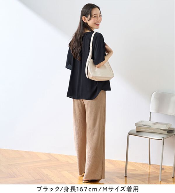 Viola e Viola（ヴィオラ エ ヴィオラ）の「【選べる２丈】さらっと涼感フレアスリーブブラウス（ブラウス）」｜詳細画像