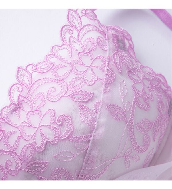 YU'NOW（ユナウ）の「ぷるるん谷間のノンワイヤーブラ＆ショーツ（ブラジャー＆ショーツセット）」｜詳細画像