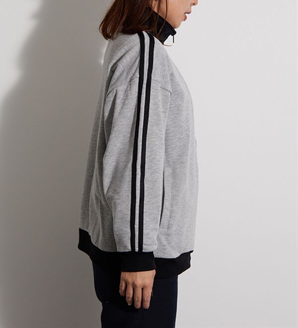 BELLUNA（ベルーナ）の「＜Ｄｉｓｎｅｙ＞【ミッキー＆ミニー】裏毛トラックジャケット（ブルゾン）」｜詳細画像