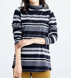 BELLUNA（ベルーナ）の「ふわふわ裏ファーハイネックプルオーバー（カットソー）」｜モノトーン系