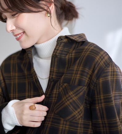 Viola e Viola（ヴィオラ エ ヴィオラ）の「あったか裏フリースチェックシャツ（シャツ）」
