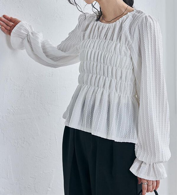 RANAN（ラナン）の「シャーリングカットブラウス（カットソー）」｜詳細画像