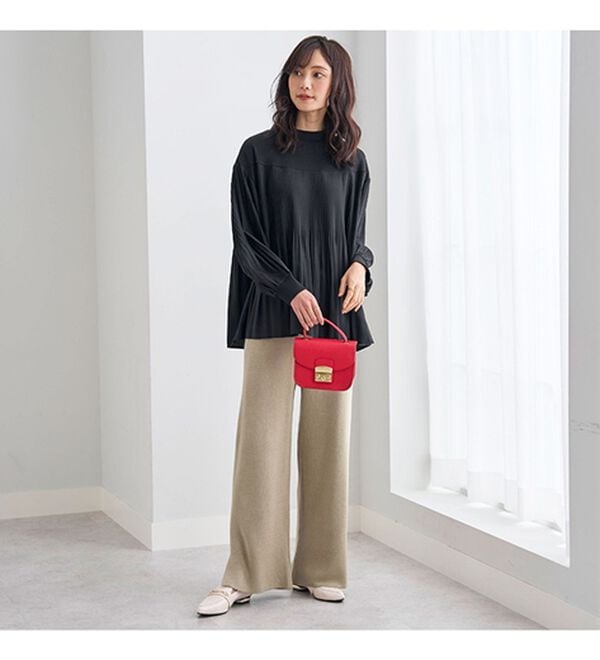 BELLUNA（ベルーナ）の「ニット素材透かし編デザインセットアップ（セットアップ）」｜詳細画像