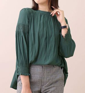 BELLUNA（ベルーナ）の「ビンテージサテンシャーリング使いブラウス（ブラウス）」｜詳細画像