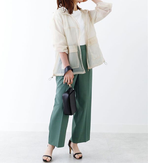 BELLUNA（ベルーナ）の「シアー素材フード付きブルゾンジャケット（ブルゾン）」｜詳細画像