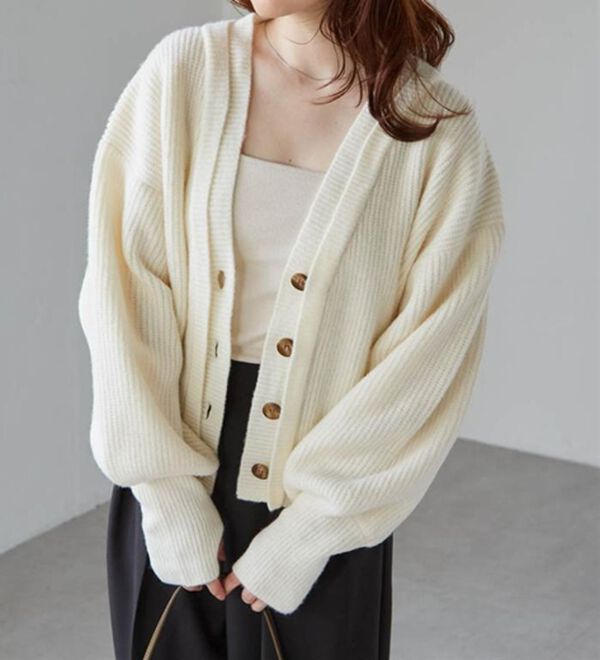 RANAN（ラナン）の「フロントレイヤードＶカーディガン（ニットカーディガン）」｜詳細画像