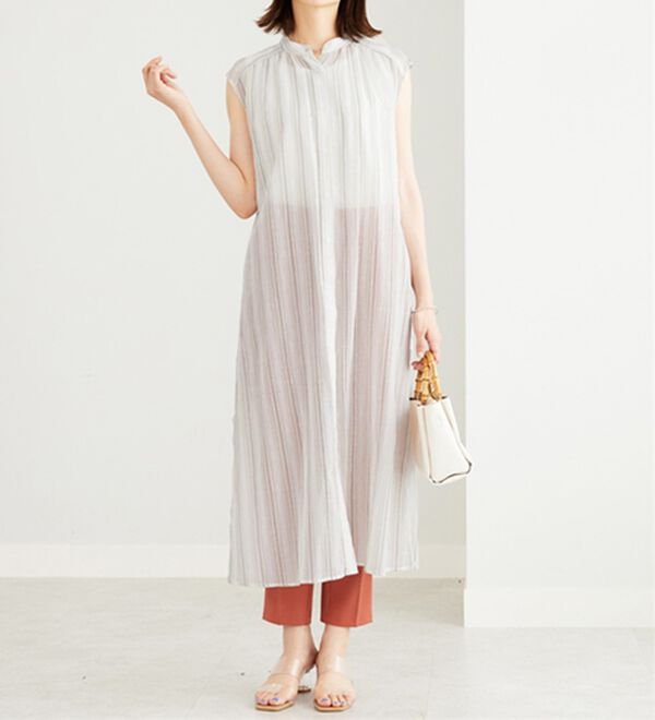 BELLUNA（ベルーナ）の「ラメ入りストライプ柄シアーロングシャツ（シャツワンピース）」｜詳細画像