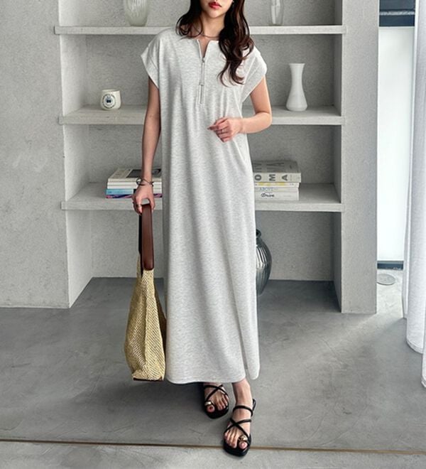 GeeRA（ジーラ）の「前後２ＷＡＹハーフジップＩラインワンピース（カットソーワンピース）」｜詳細画像