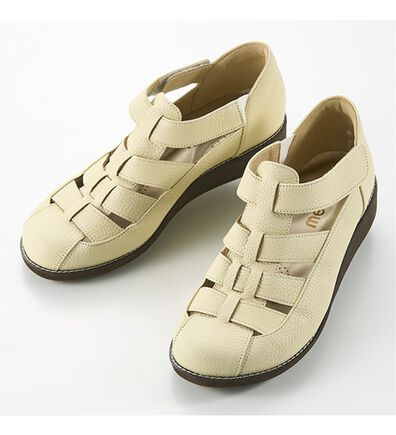 ルフラン（ルフラン）の「外反母趾対応　メディフィット５Ｅゆったりカジュアルサンダル（サンダル・ミュール）」