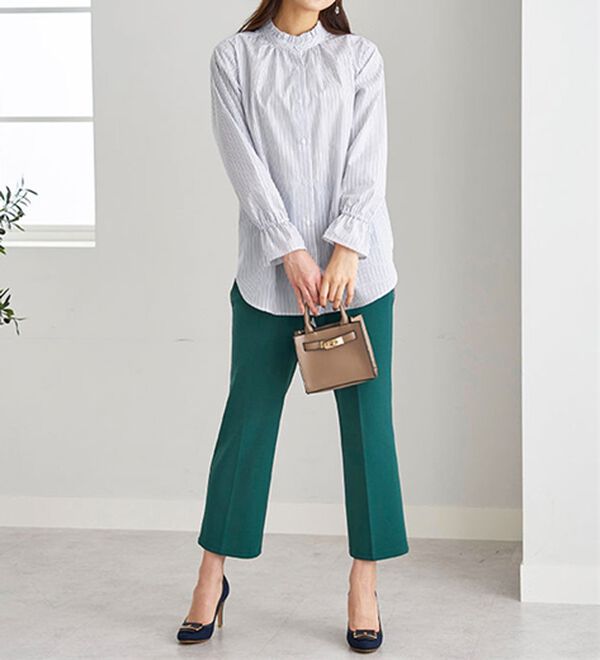 BELLUNA（ベルーナ）の「衿フリル使いラメストライプシャツチュニック（チュニック）」｜詳細画像