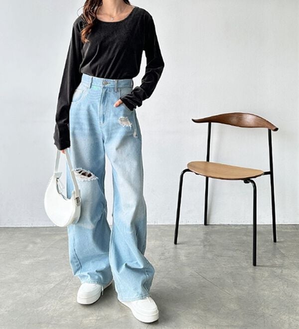 GeeRA（ジーラ）の「ダメージカーブデニムパンツ（フルレングスパンツ）」｜詳細画像