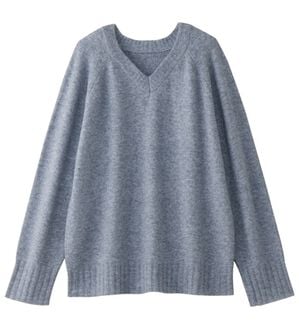 Viola e Viola（ヴィオラ エ ヴィオラ）の「リブ使いＶネックニット（ニット・セーター）」｜ブルー