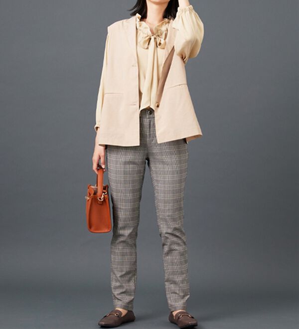 BELLUNA（ベルーナ）の「シアー素材ポケット付テーラードジレ（ジレ）」｜詳細画像