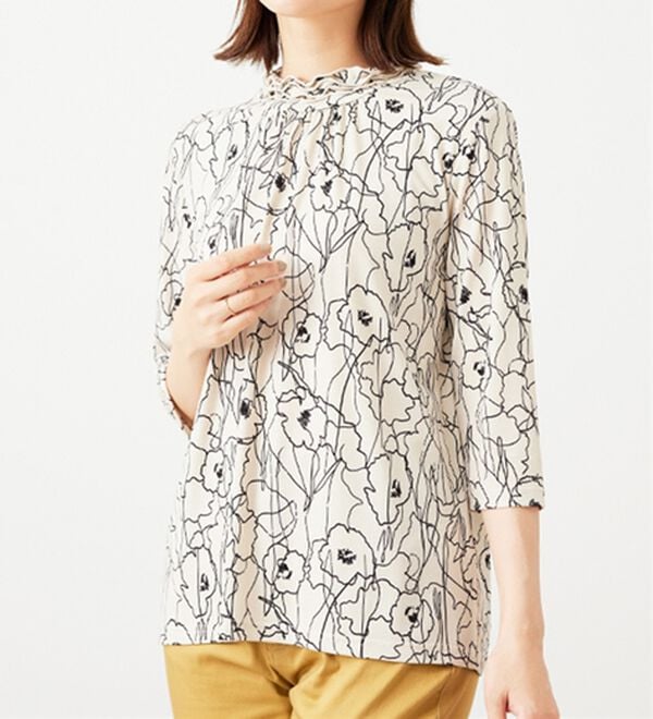 BELLUNA（ベルーナ）の「【2点セット】花柄プルオーバー＆カーデアンサンブル（アンサンブル）」｜詳細画像