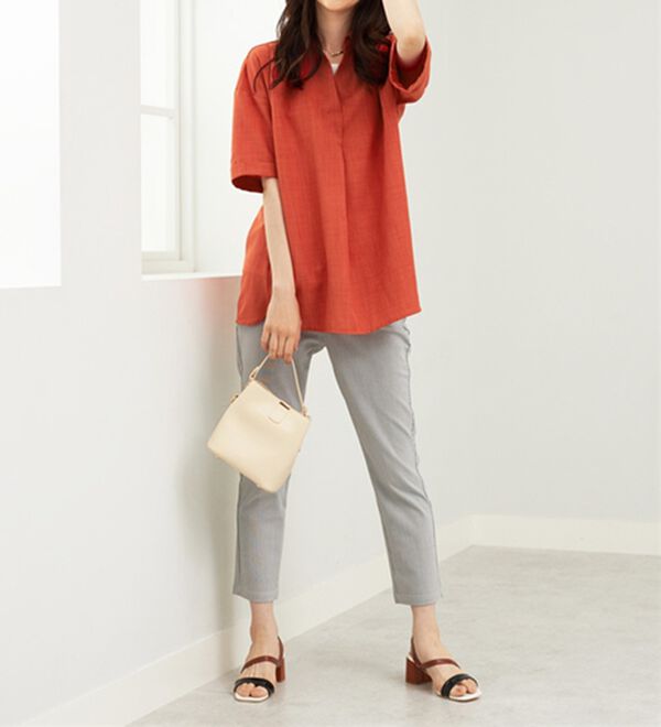 BELLUNA（ベルーナ）の「麻調素材スキッパーブラウス（ブラウス）」｜詳細画像