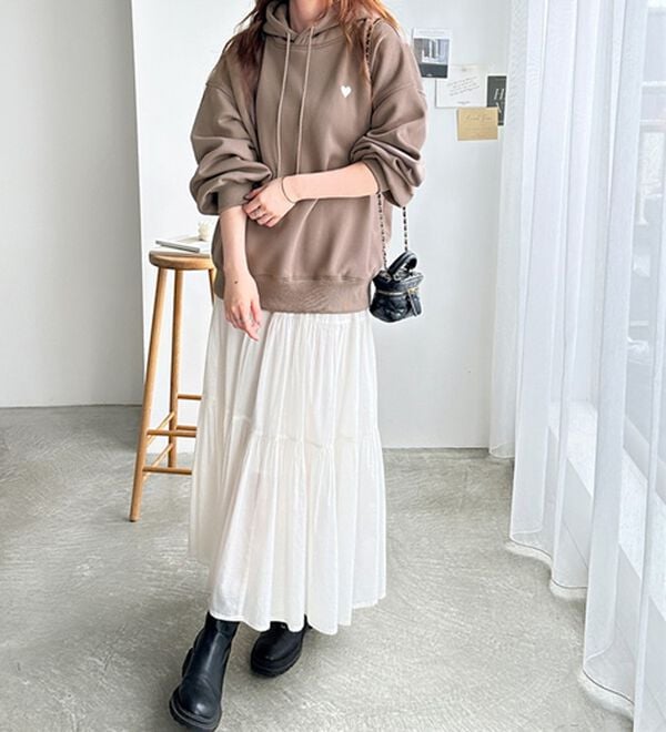 GeeRA（ジーラ）の「ハート刺繍裏起毛スウェットパーカー（パーカー）」｜詳細画像