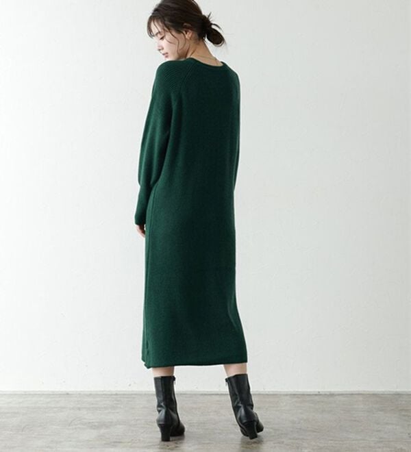 Pierrot（ピエロ）の「【Pierrot限定サイズ】パフスリーブロングニットワンピース（ニットワンピース）」｜詳細画像